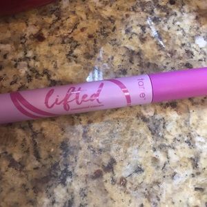 Tarte sweatproof mascara